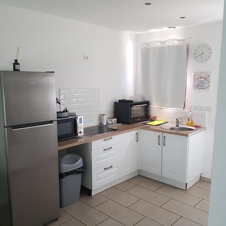 Dependance 29M2 Climatisee Apartment Saint-Gilles  Exterior photo
